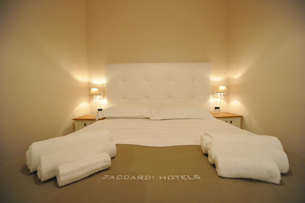 Zaccardi 4*