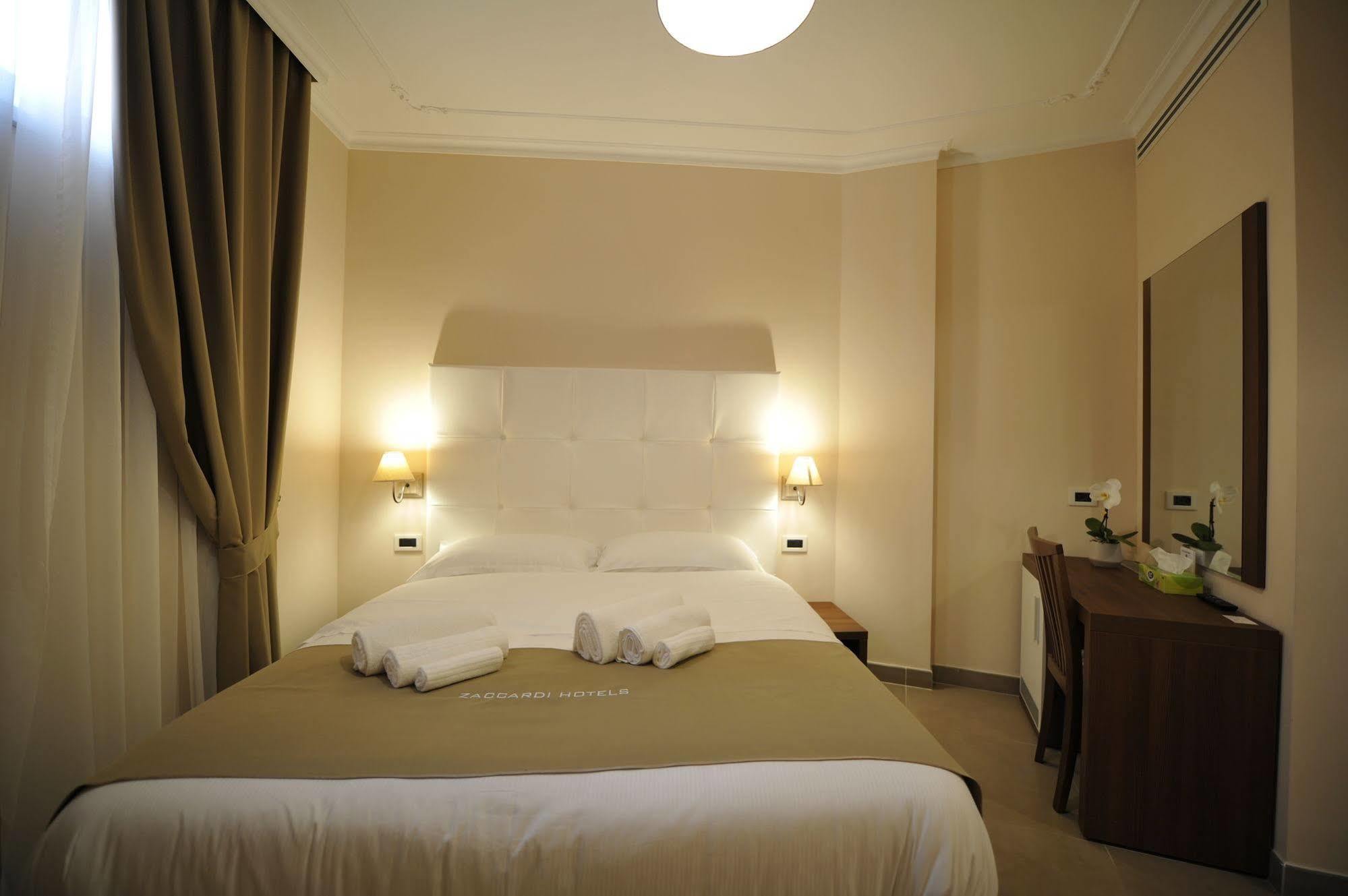 Zaccardi Hotel
